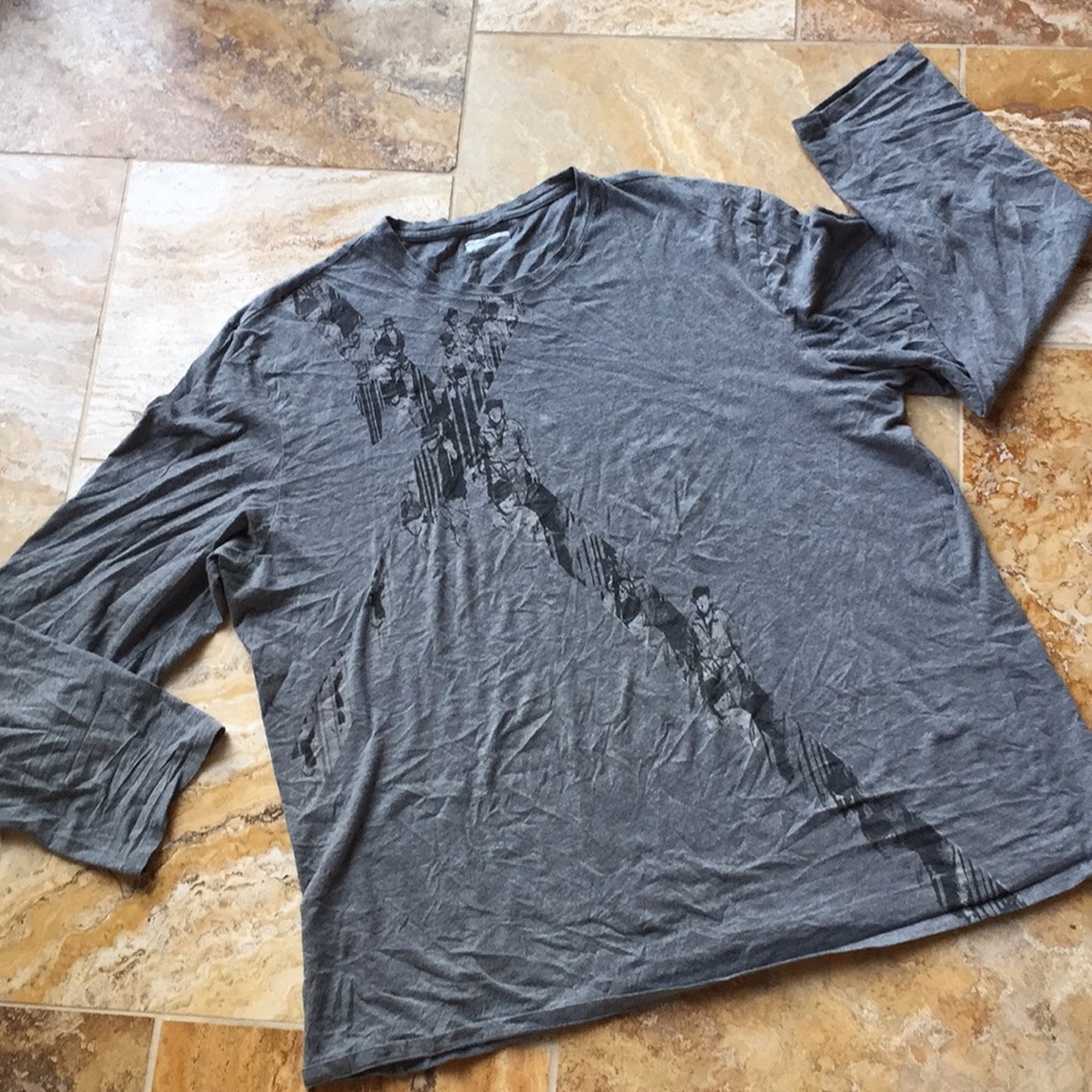 INC International Concepts graphic T longsleeved